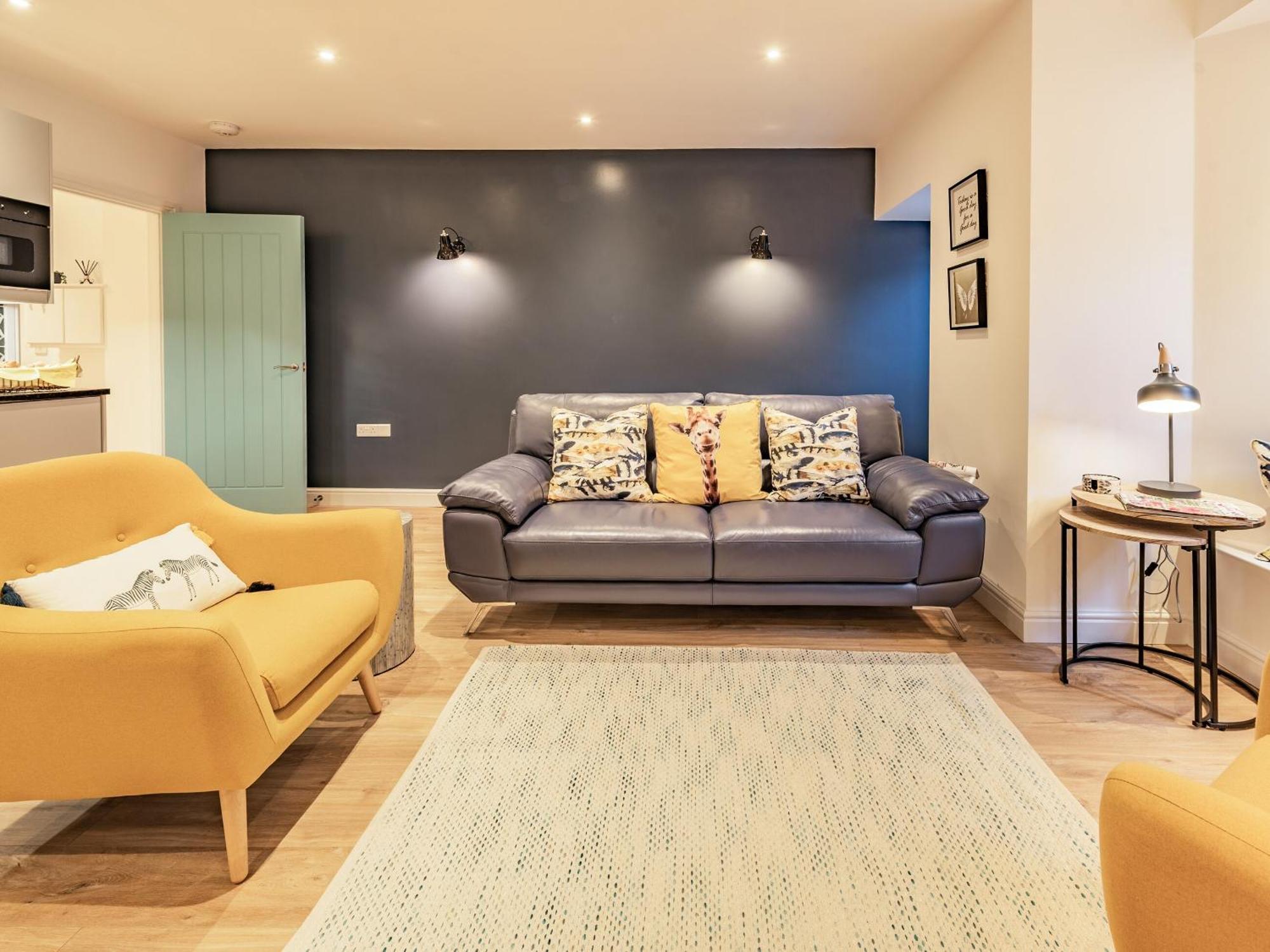Ocean Waves Villa United Kingdom Buitenkant foto
